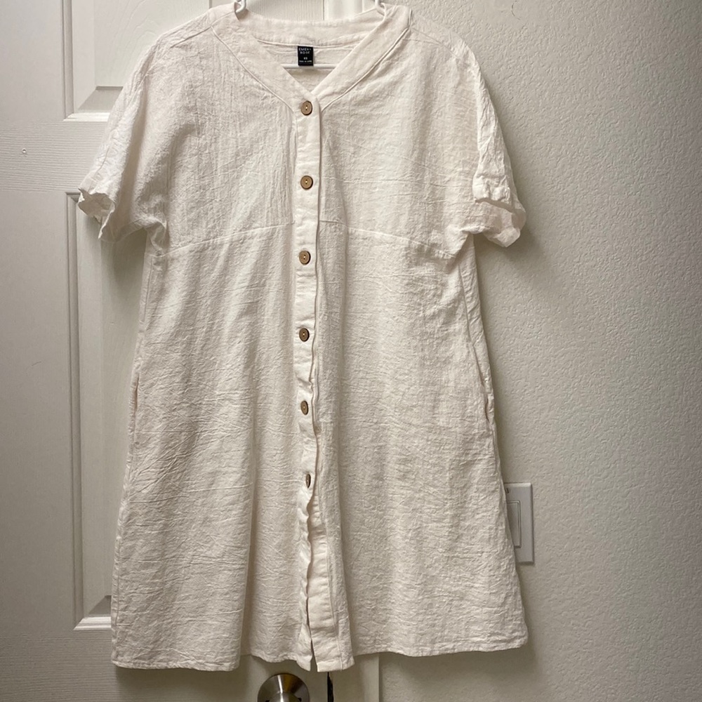 Dress with pockets